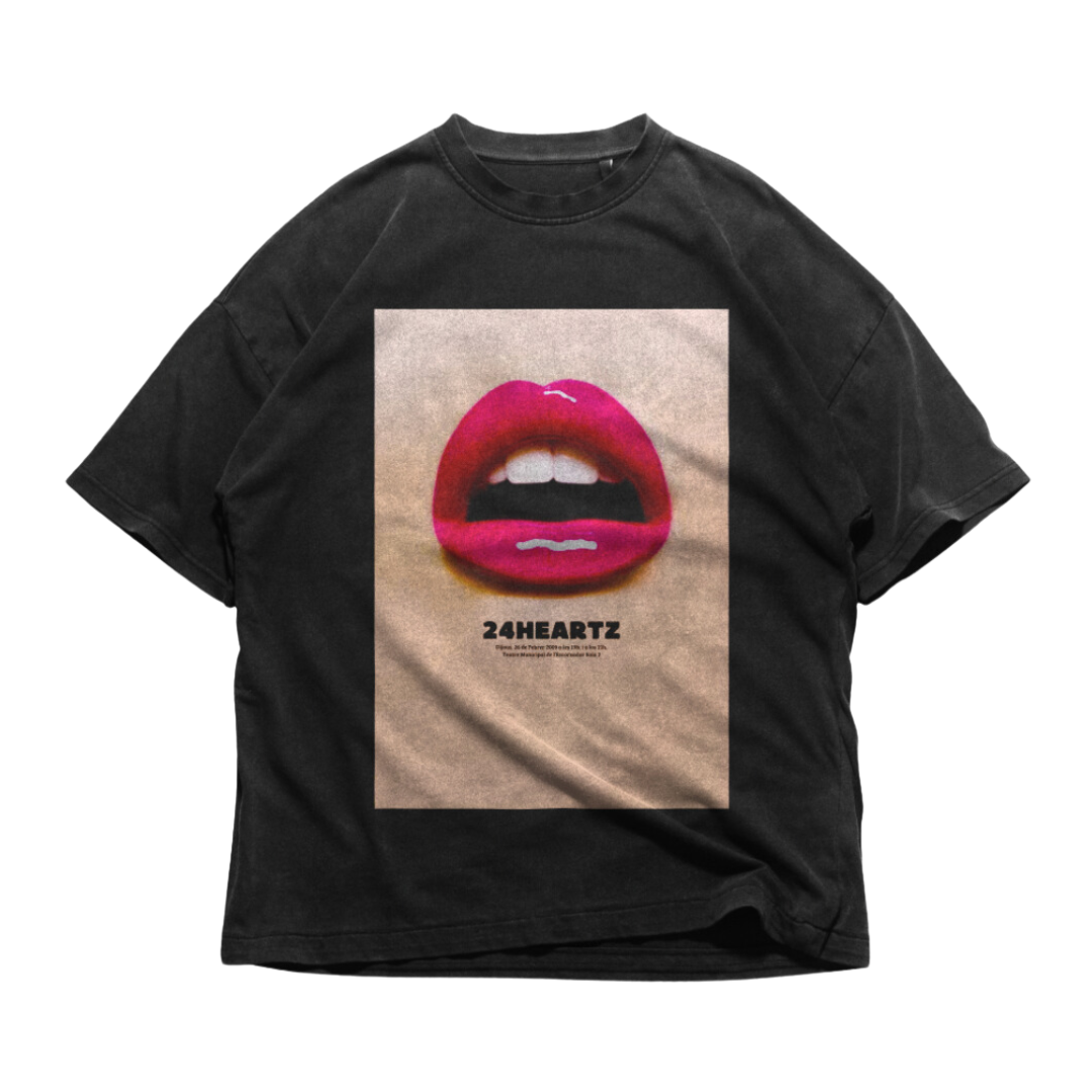 24Heartz Lip T-Shirt