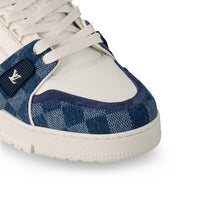Sneaker L 23