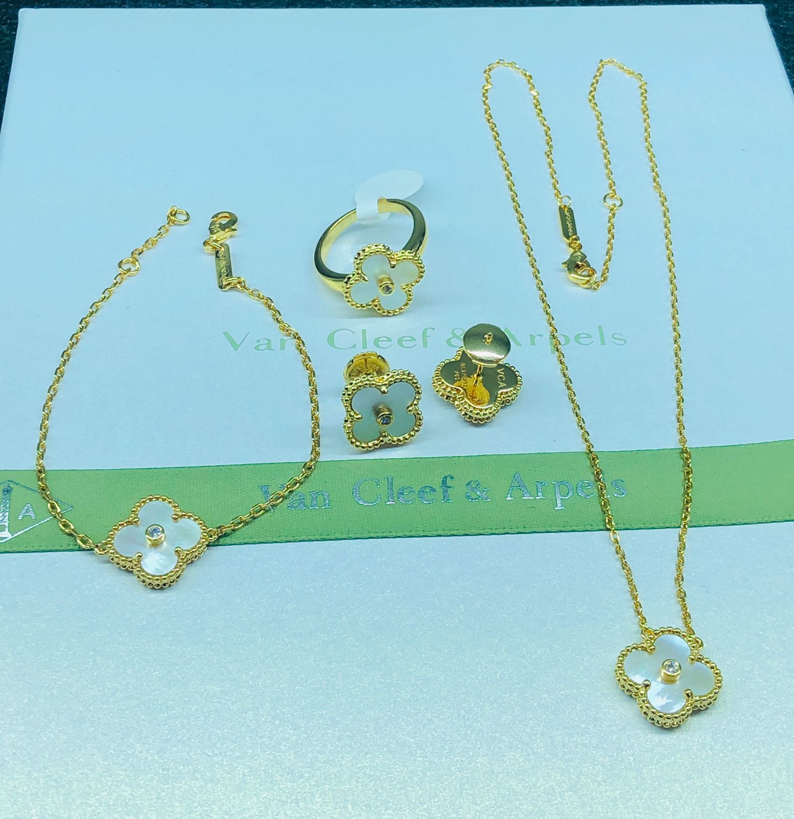 ACCESORY 29